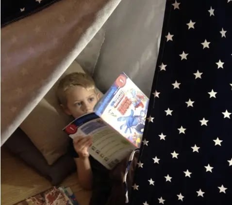 Me reading a DC superhero book